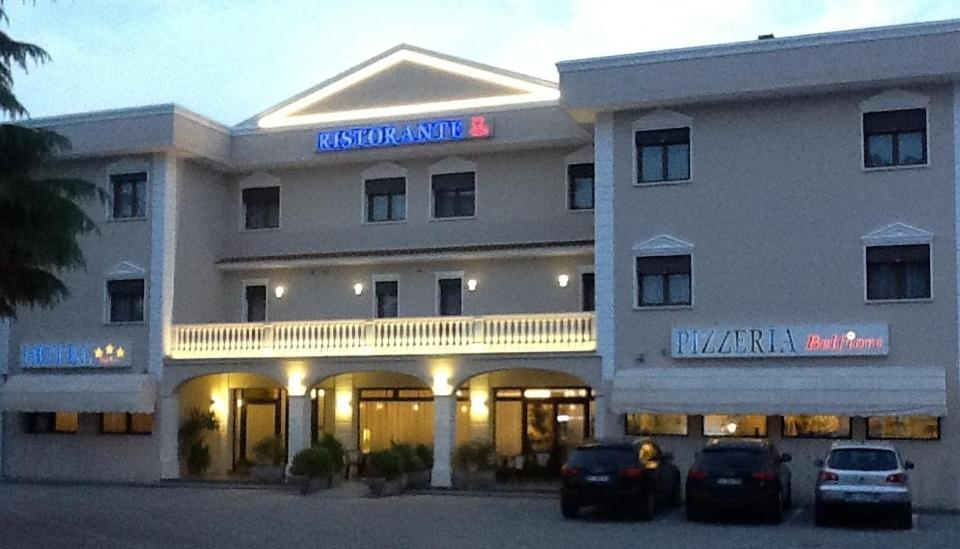 Hotel Belfiore Salzano Kültér fotó