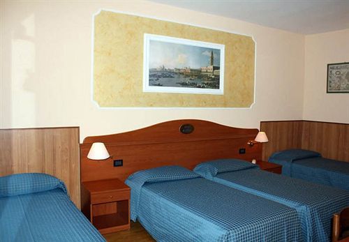 Hotel Belfiore Salzano Kültér fotó